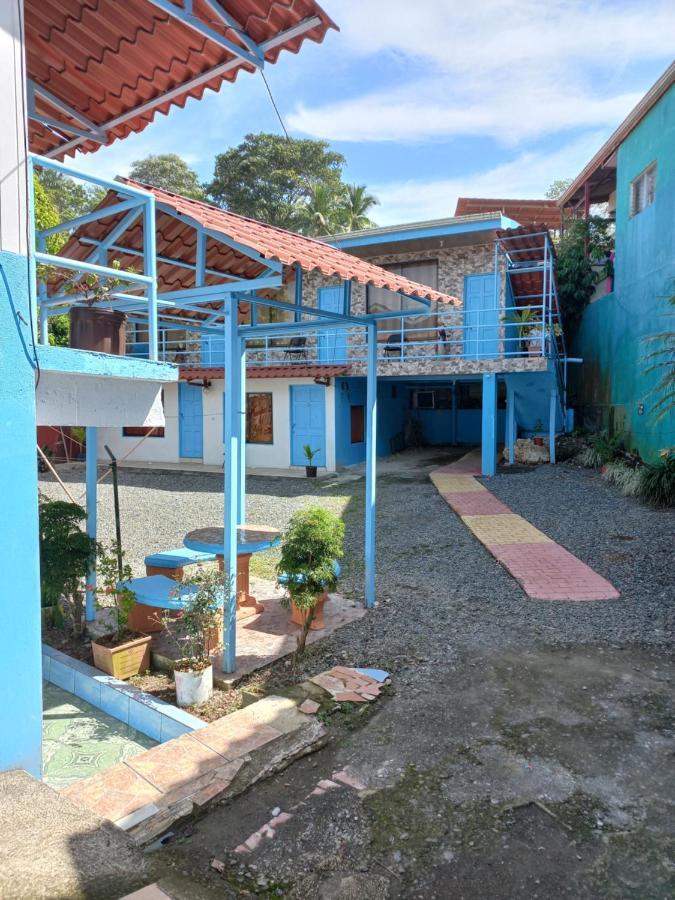 Hotel La Uvita Puerto Limon Exterior photo